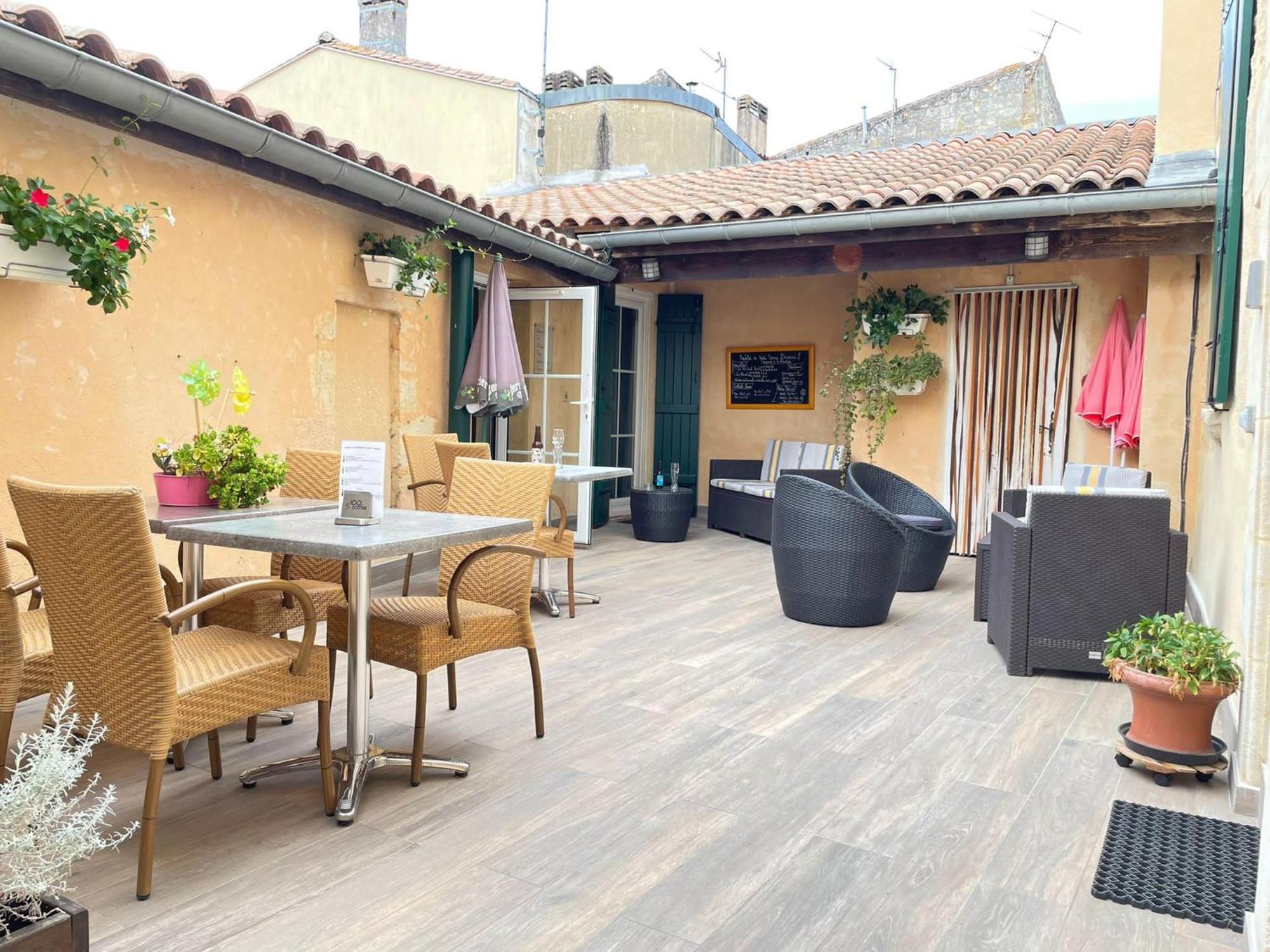 Auberge Du Porche Blaye Kültér fotó